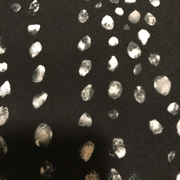 Ivanka Trump Blouse - Picture 2 of 4